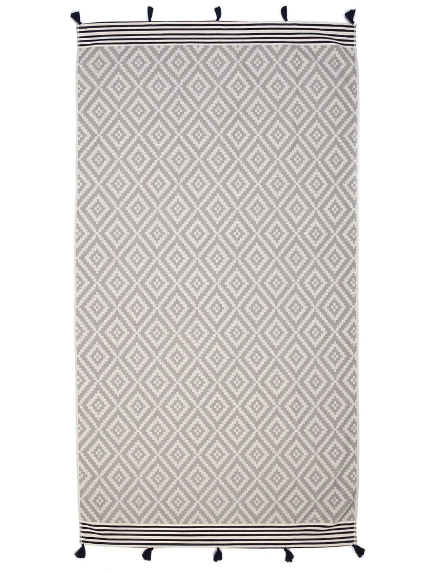 Cove Diamond Turkish Beach Blanket detail 4