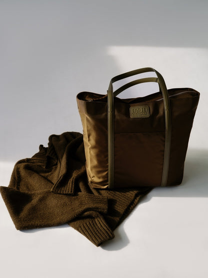 The Structured Tote