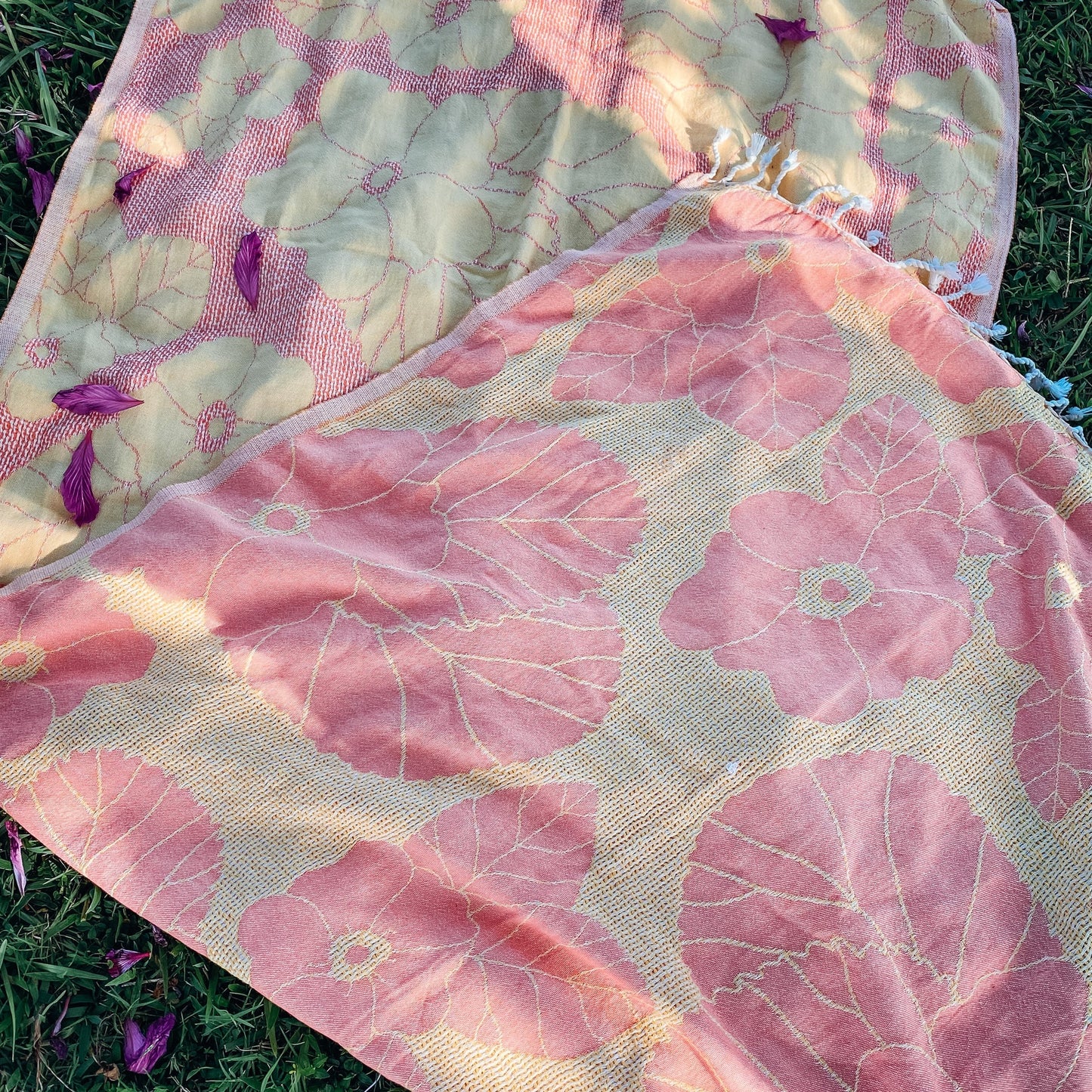 Ilima Luxurious Hawaiian Beach Towel source-pixel detail image