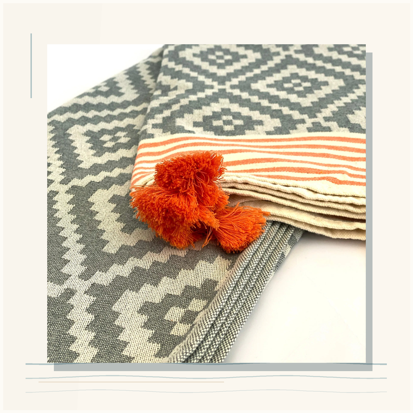 Santa Monica Dusk Turkish Cotton Beach Towel plain shoreline mat support image
